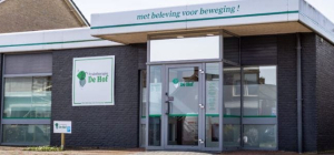 Gevel van Podotherapie Reggestreek bij Fysiotherapie de Hof aan de Scherpenzeelseweg 25 in Goor